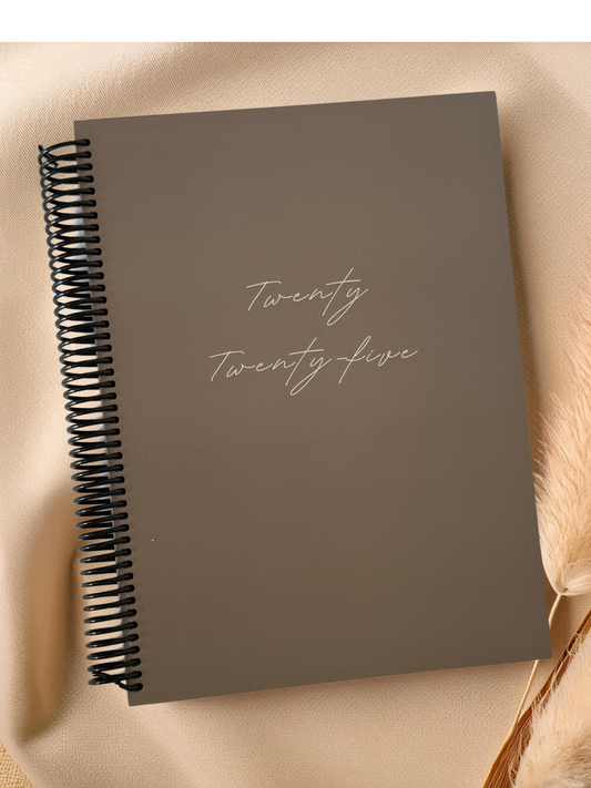 Dessert Taupe 2025 Weekly Teacher Planner